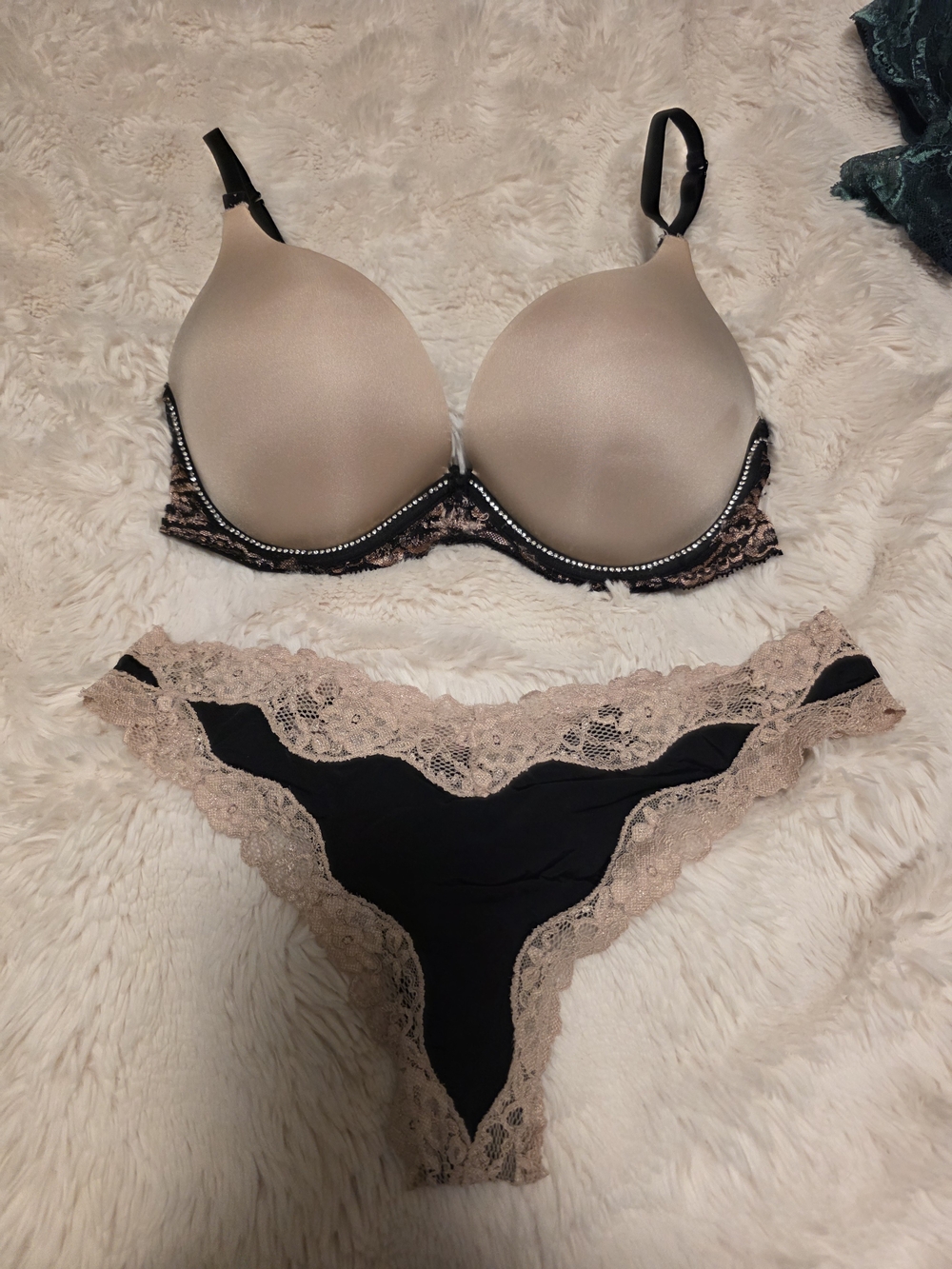 La SENZA Nude and Black Lace Padded Bra with Lace Thong ( Hello Sugar Line )